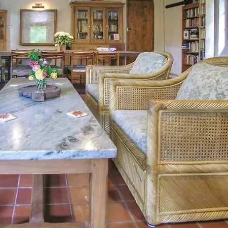 4 Bedroom Gorgeous In