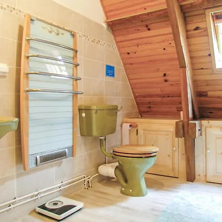 4 Bedroom Gorgeous In *